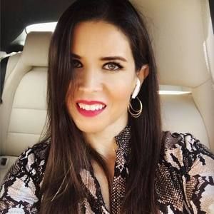 Meet your Posher, Adriana